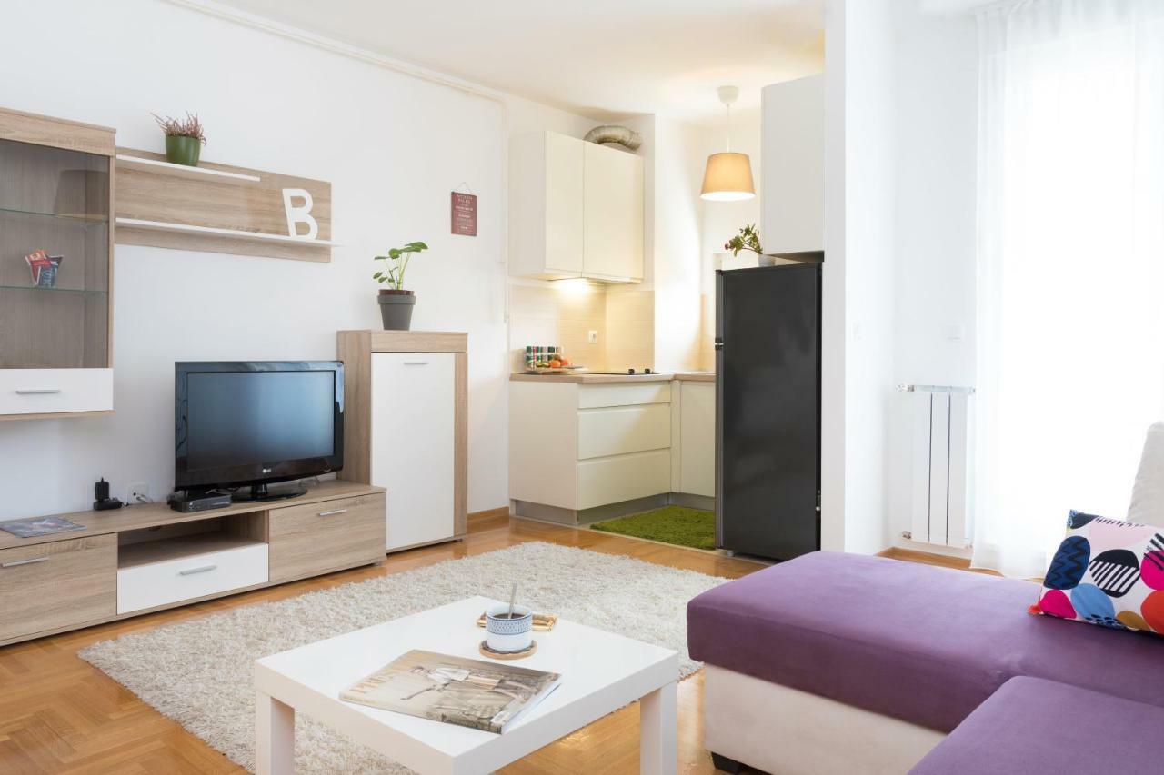 Cute And Sunny Studio In Zagreb With Balcony & Free Parking ภายนอก รูปภาพ