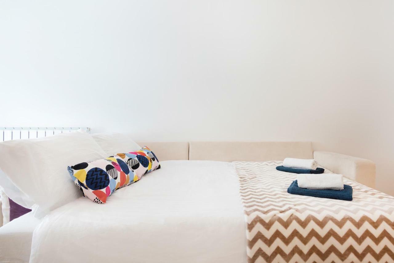 Cute And Sunny Studio In Zagreb With Balcony & Free Parking ภายนอก รูปภาพ