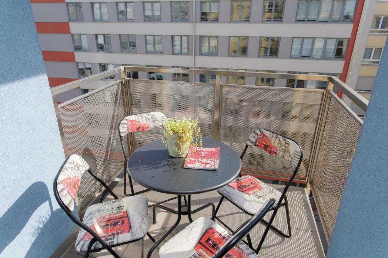 Cute And Sunny Studio In Zagreb With Balcony & Free Parking ภายนอก รูปภาพ
