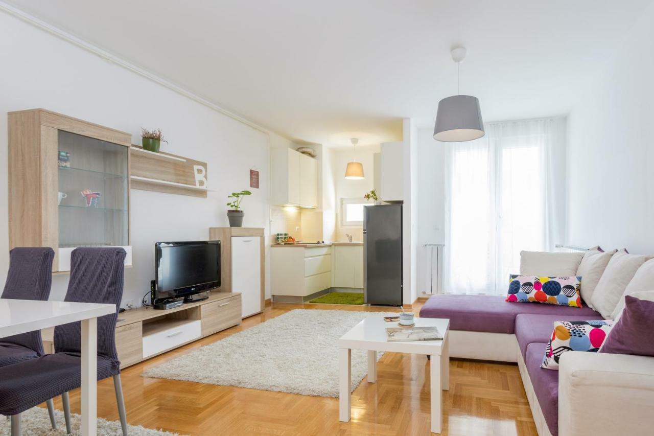 Cute And Sunny Studio In Zagreb With Balcony & Free Parking ภายนอก รูปภาพ